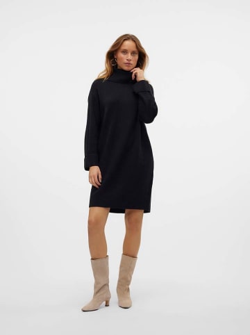 Vero Moda Strickkleid in Schwarz