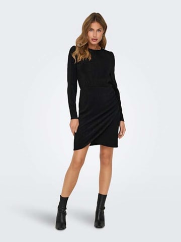 ONLY Kleid in Schwarz