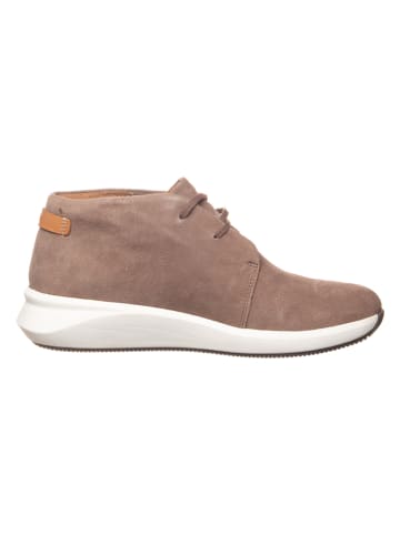 Clarks Leder-Schnürschuhe "Un Rio" in Beige