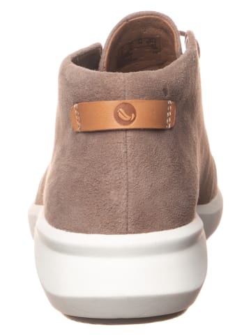 Clarks Leder-Schnürschuhe "Un Rio" in Beige