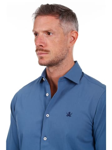 The Time of Bocha Hemd in Blau