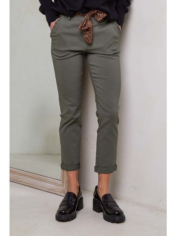 Joséfine Hose "Kandish" in Khaki