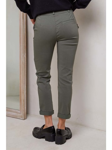 Joséfine Hose "Kandish" in Khaki