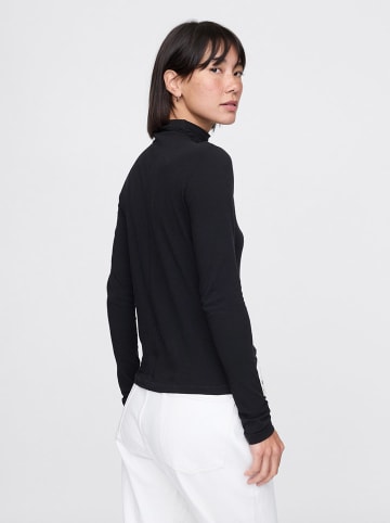 GAP Longsleeve in Schwarz