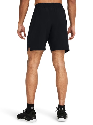 Under Armour Trainingsshorts "Woven" in Schwarz