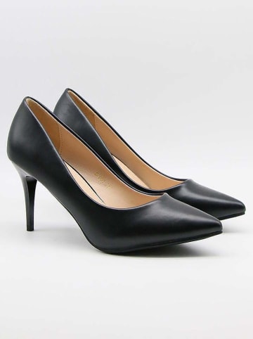 Bellucci Pumps in Schwarz