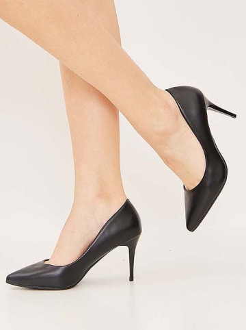 Bellucci Pumps in Schwarz