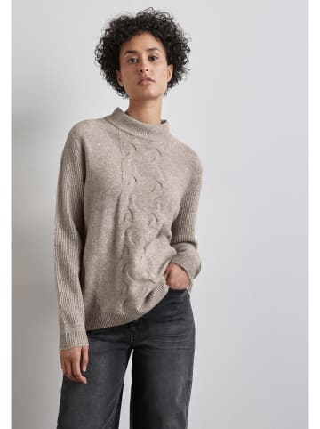 Street One Sweter w kolorze beżowym