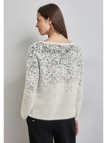 Street One Pullover in Creme