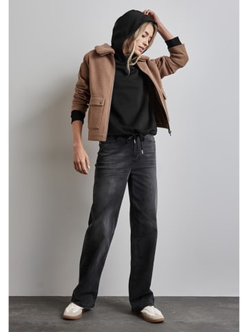 Street One Hoodie in Schwarz