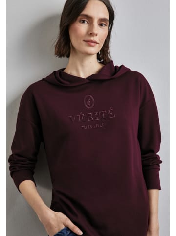 Street One Hoodie in Bordeaux