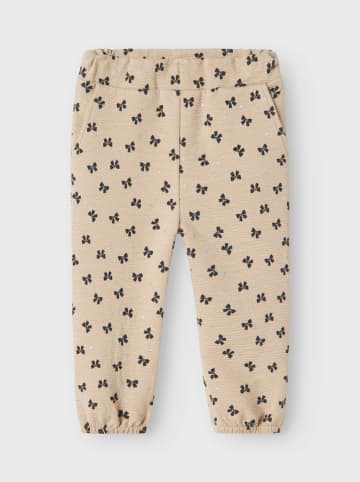 name it Sweathose "Dolly" in Beige
