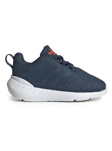 adidas Laufschuhe "Swift Run 22" in Dunkelblau