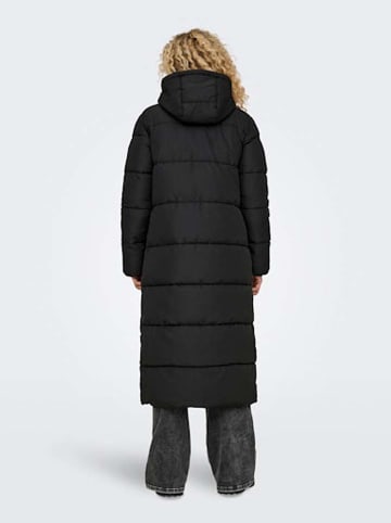 ONLY Steppmantel in Schwarz