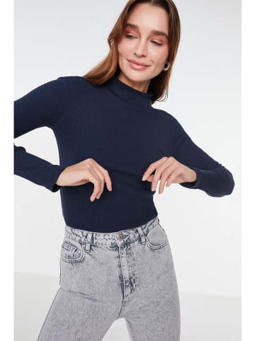 trendyol Longsleeve in Dunkelblau