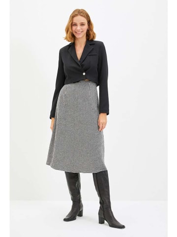 trendyol Blazer in Schwarz