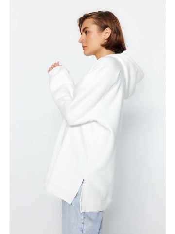 trendyol Hoodie in Weiß
