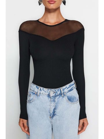 trendyol Body in Schwarz