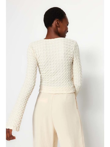 trendyol Bluse in Creme