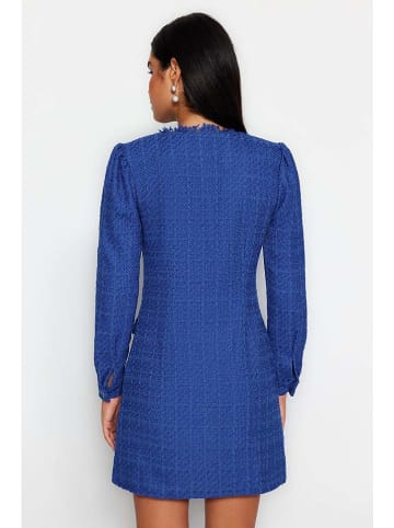 trendyol Kleid in Blau