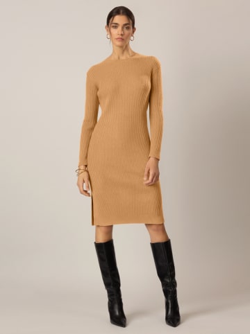 APART Strickkleid in Cognac