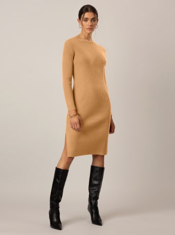 APART Strickkleid in Cognac