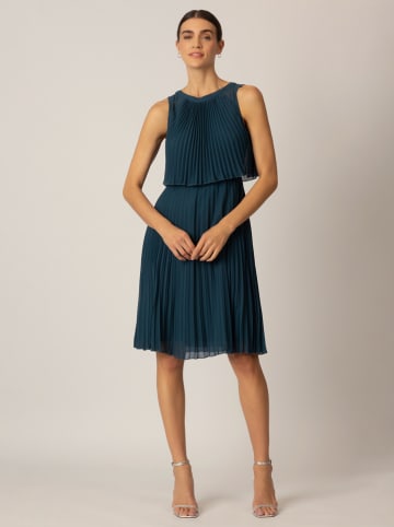 APART Plisseekleid in Petrol