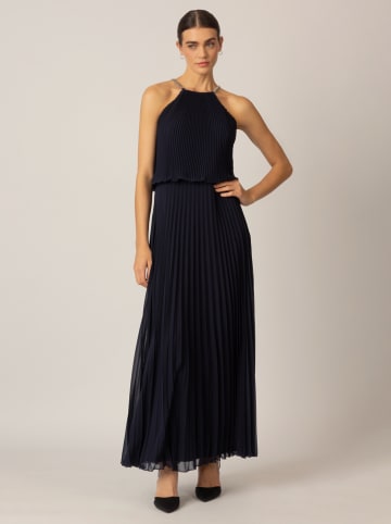 APART Plisseekleid in Dunkelblau