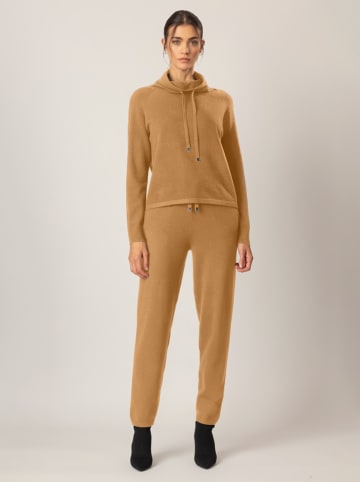 APART Pullover in Cognac