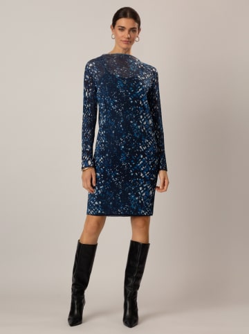 APART Plisseekleid in Dunkelblau