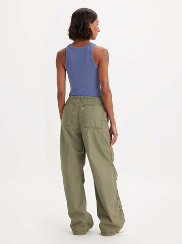 Levi's Spodnie w kolorze zielonym