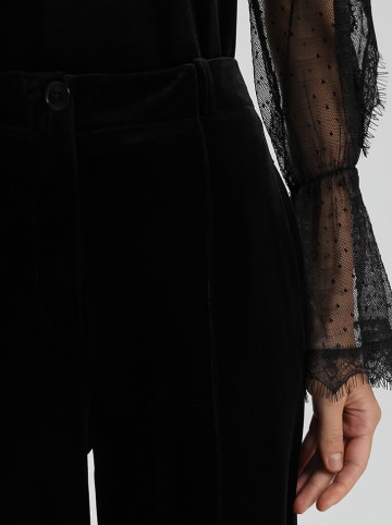 BGN Samthose in Schwarz