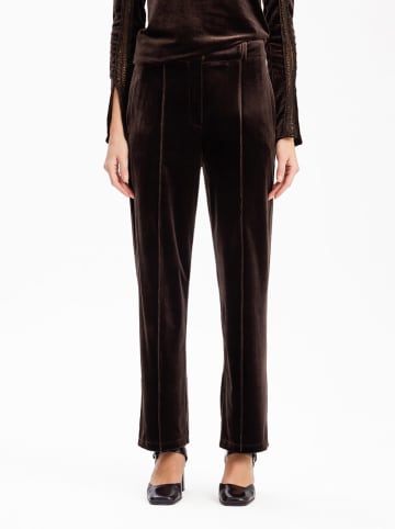 BGN Samthose in Braun