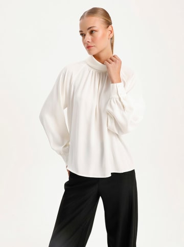 BGN Bluse in Weiß