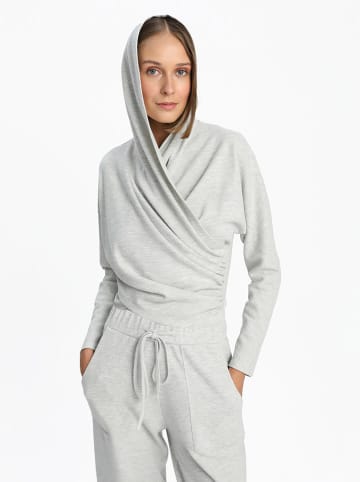 BGN Pullover in Hellgrau