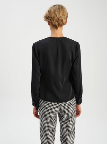 BGN Bluse in Schwarz