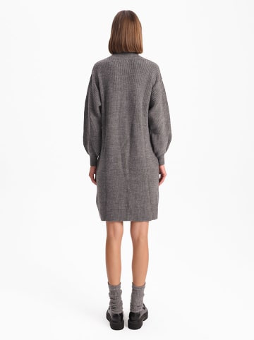 BGN Strickkleid in Grau