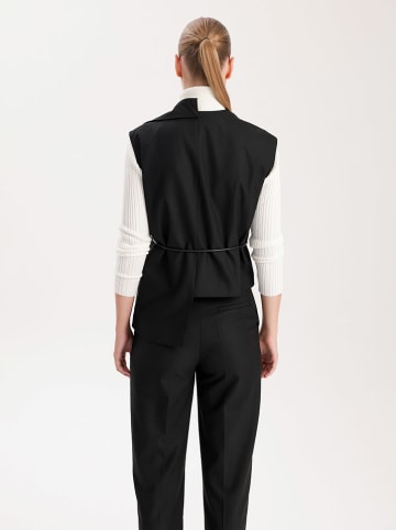 BGN Weste in Schwarz