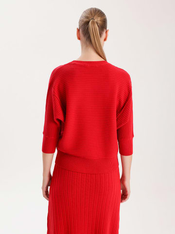 BGN Pullover in Rot