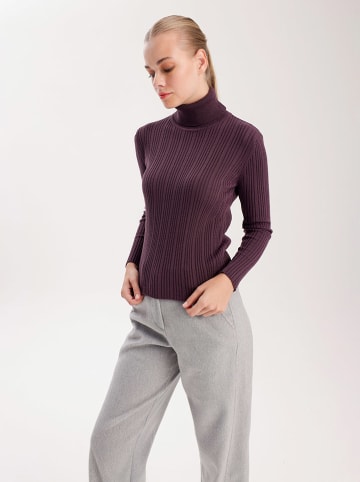 BGN Rollkragenpullover in Lila