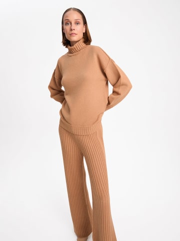 BGN Pullover in Hellbraun