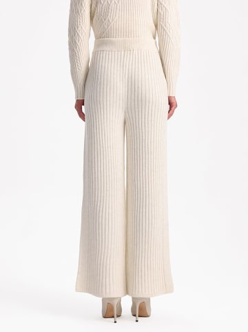 BGN Hose in Creme