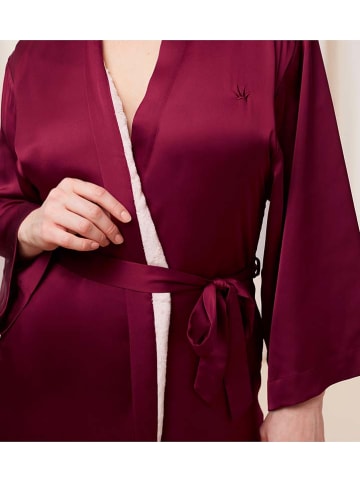 Triumph Bademantel "Satin Robe" in Bordeaux