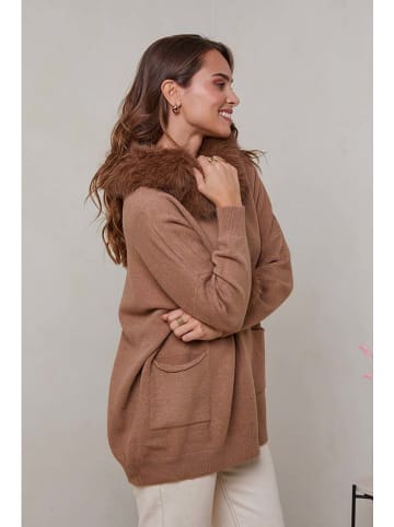 Soft Cashmere Sweter w kolorze karmelowym