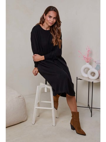 Soft Cashmere Sukienka dzianinowa w kolorze czarnym