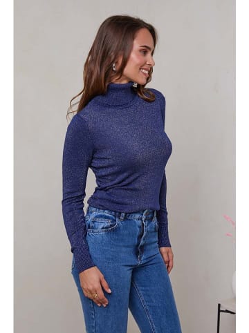 Soft Cashmere Golf w kolorze granatowym