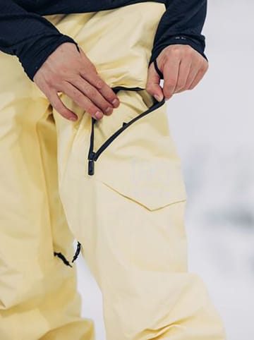 Burton Spodnie narciarskie "[ak] Cyclic GORE-TEX 2L" w kolorze żółtym