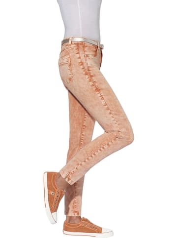 WITT WEIDEN Dżinsy - Slim fit - w kolorze pomarańczowym