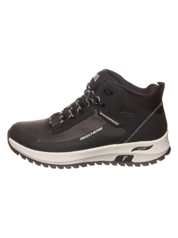 Skechers Skórzane buty trekkingowe "Arch-Fit Discover - Elevation" w kolorze czarnym