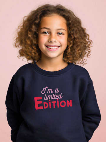 WOOOP Sweatshirt "I'm a limited edition" in Dunkelblau
